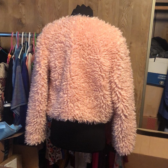 NWT Fluffy Pink Forever 21 Jacket 🧥 - Picture 4 of 17